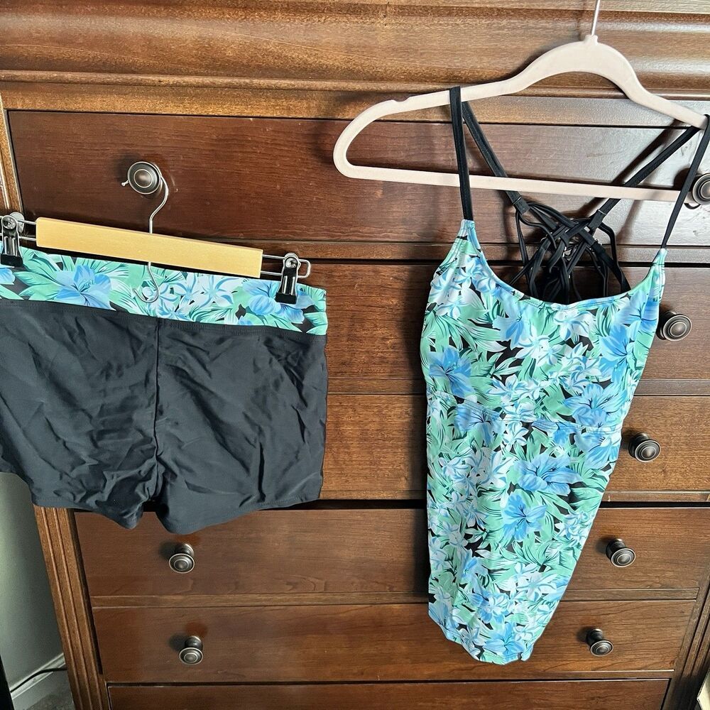 NWOT floral Tankini Swim Shorts Sz Large Straps Cross Cross‎ Back Bright